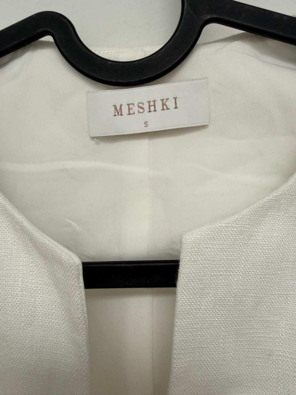 MESHKI Oriana Linen Vest + Scout Linen Shorts Set White - S - Picture 9 of 9